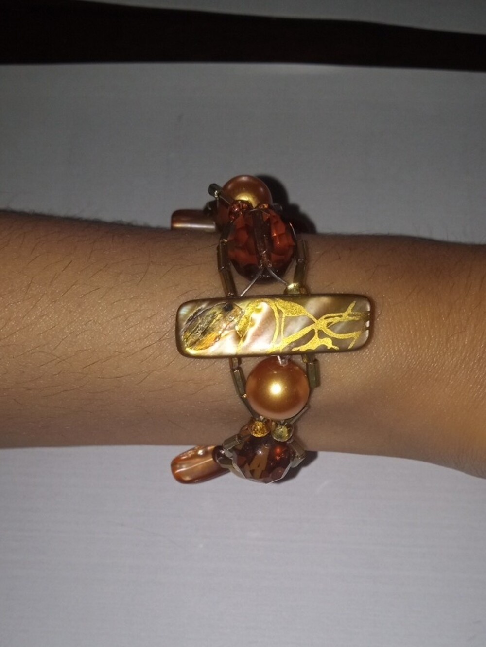 Handmade Amber Beaded Women's Bracelet - Picture 3 of 7